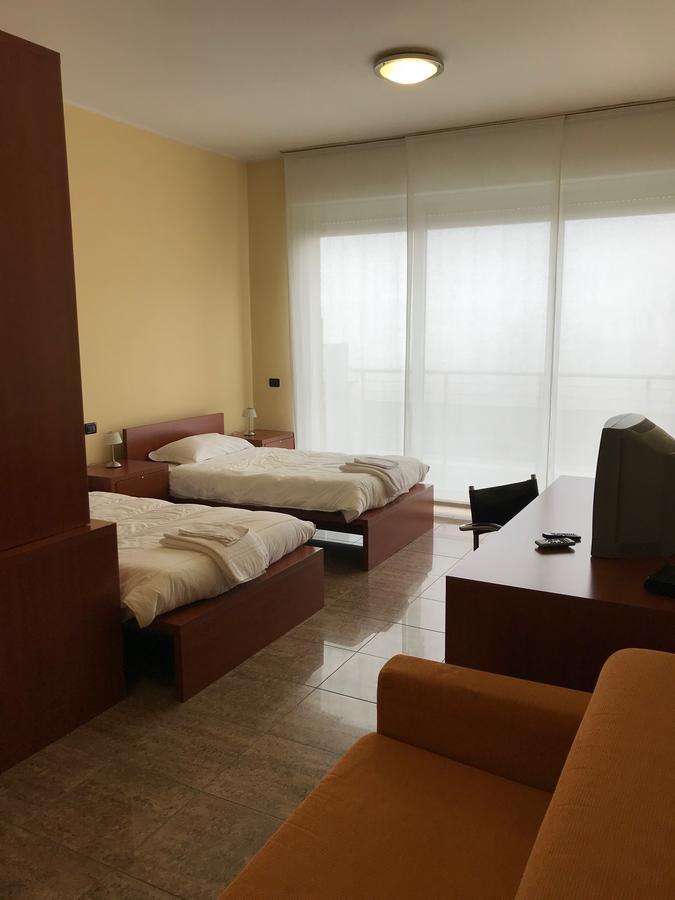 كاسيريلي Residence Fermi المظهر الخارجي الصورة